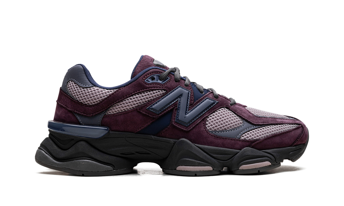 9060 "Plum Brown Ice Wine"
