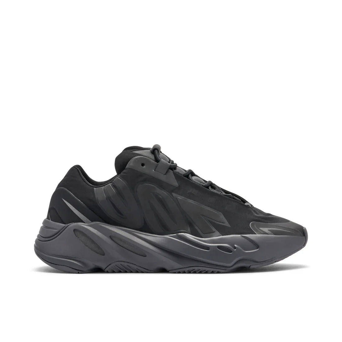 YEEZY 700 MNVN TRIPLE BLACK
