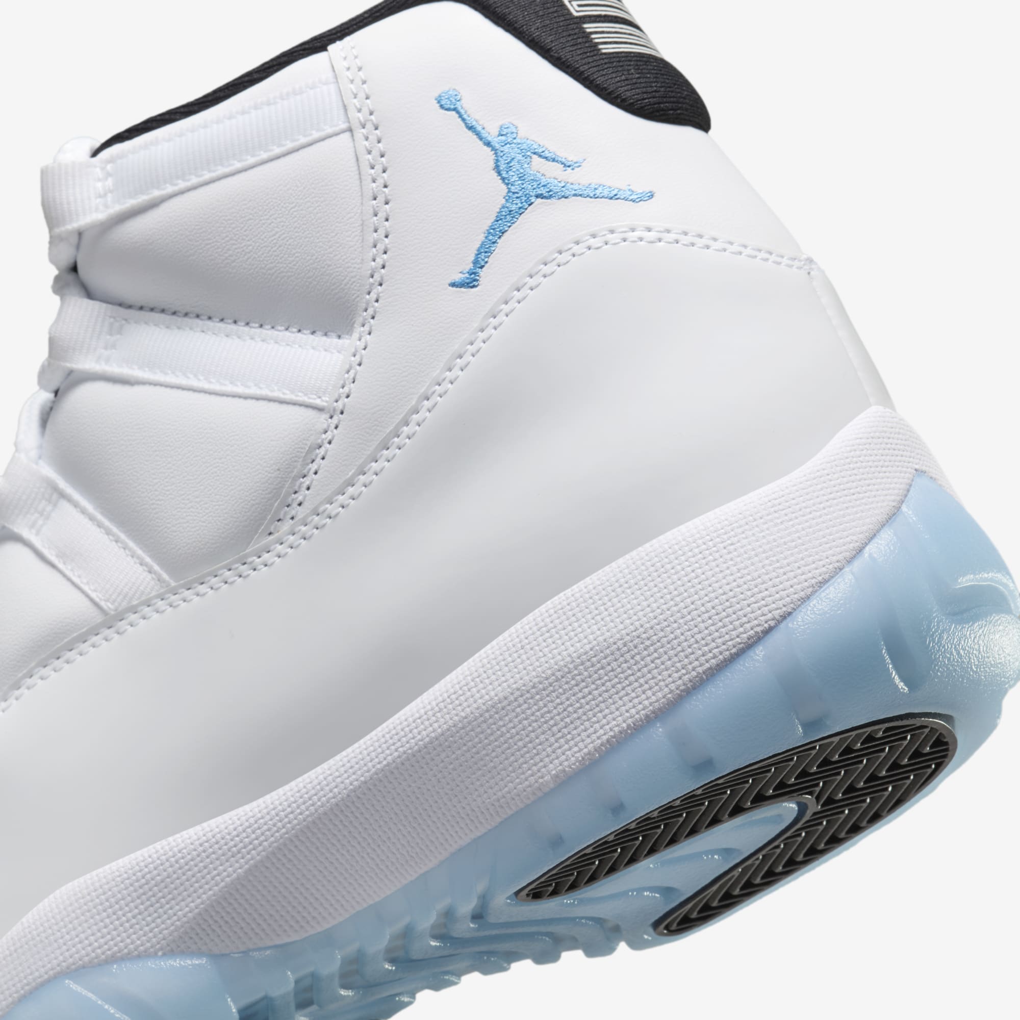(Men's) Air Jordan 11 Retro 'Legend Blue / Columbia' (2024) CT8012-104