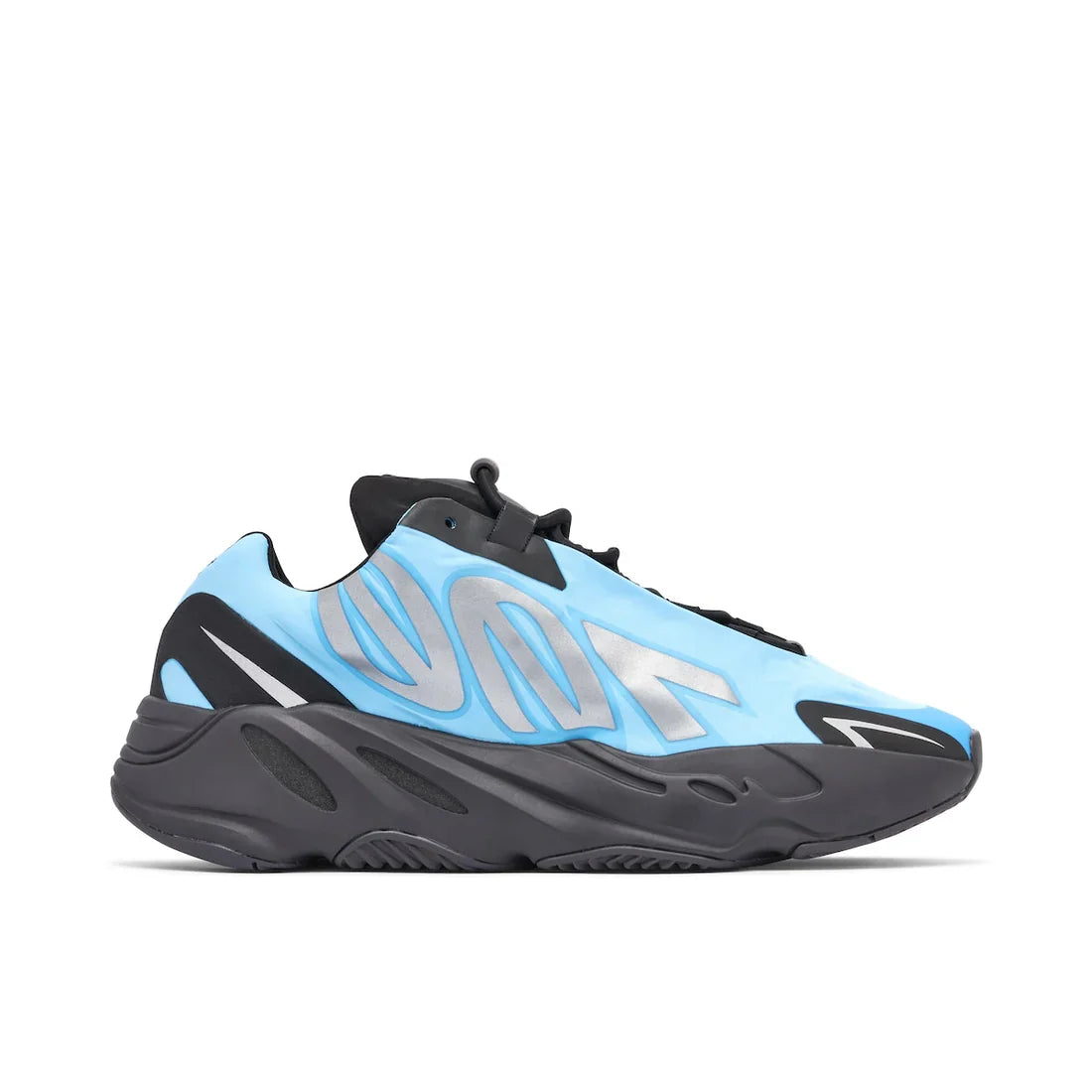 YEEZY 700 MNVN CYAN